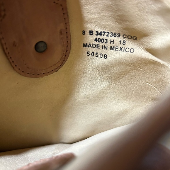Brand new Frye boots size 8 - Picture 6 of 7